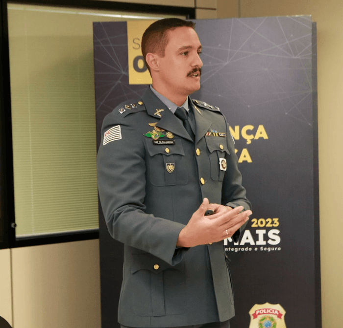 Vitor Calandrini de Araujo